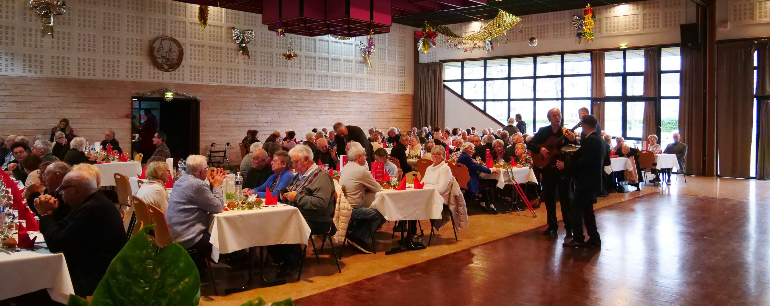 repas des anciens Repas des anciens - Le Malesherbois